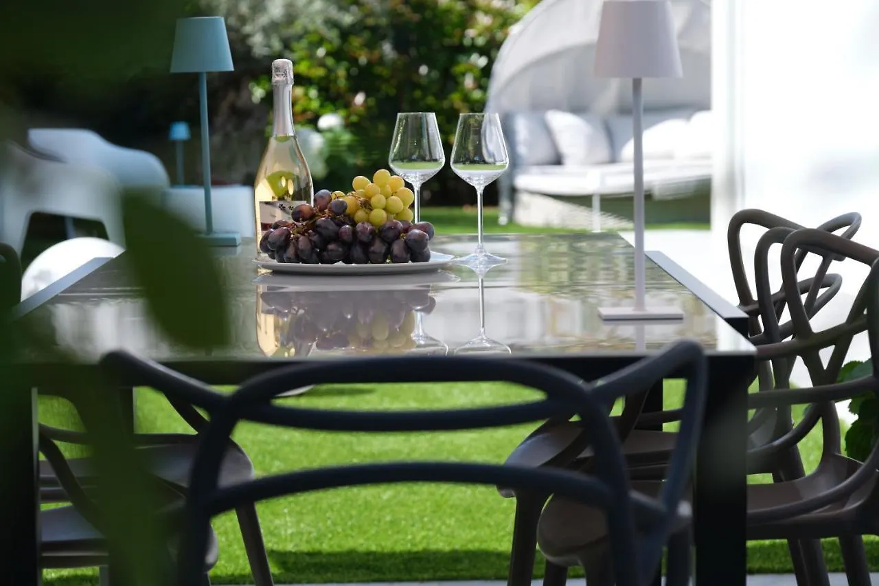 Διαμέρισμα Villa Karolina Ντεζεντσάνο ντελ Γκάρντα
